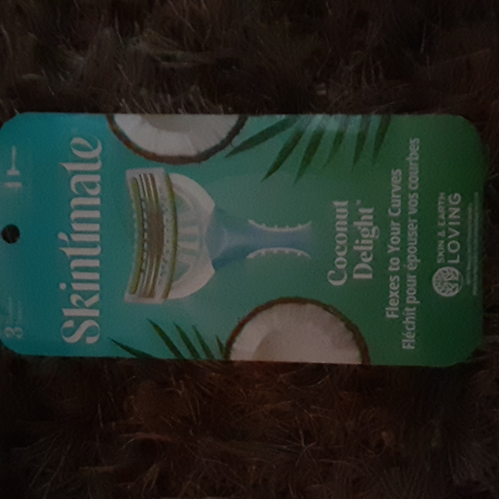 Skintimate Women's Razor bundle - Picture 2 of 5